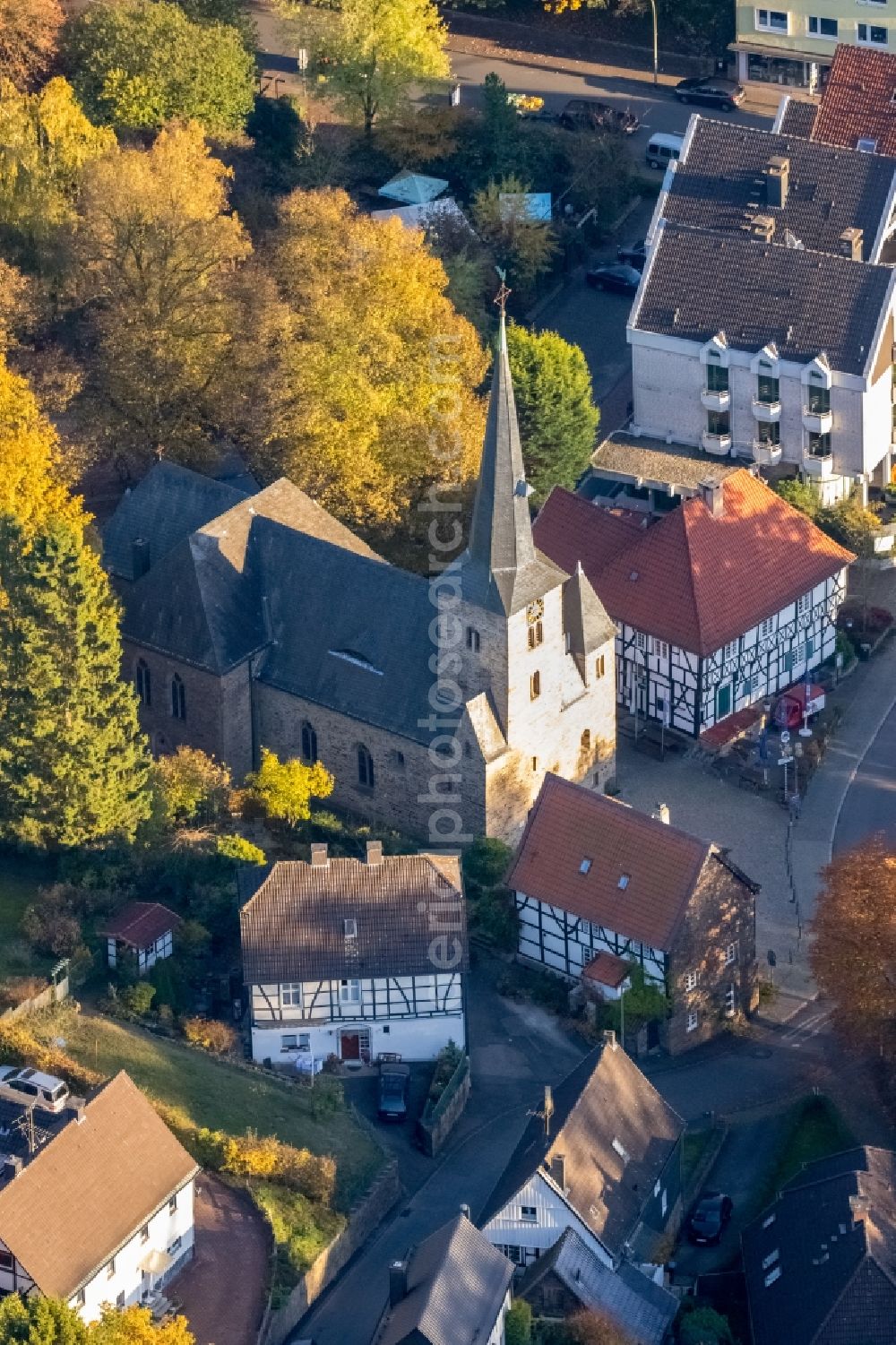 Aerial photograph Wetter (Ruhr) - Church building St. Liborius Kirche Wengern in Wetter (Ruhr) in the state North Rhine-Westphalia