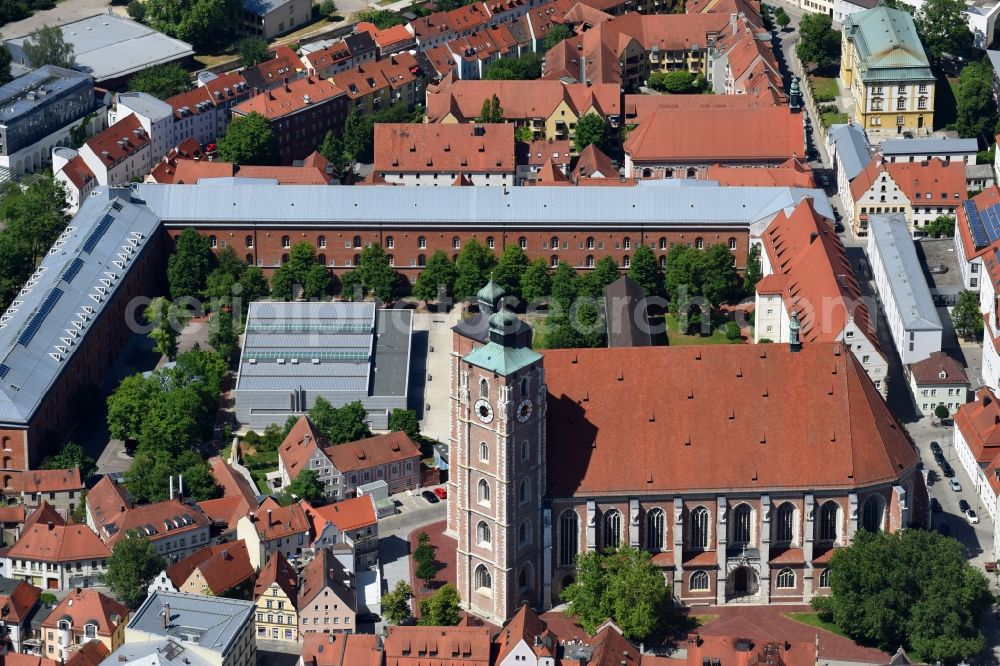 Aerial photograph Ingolstadt - Church building in Liebfrauenmuenster on Kreuzstrasse Old Town- center of downtown in Ingolstadt in the state Bavaria, Germany