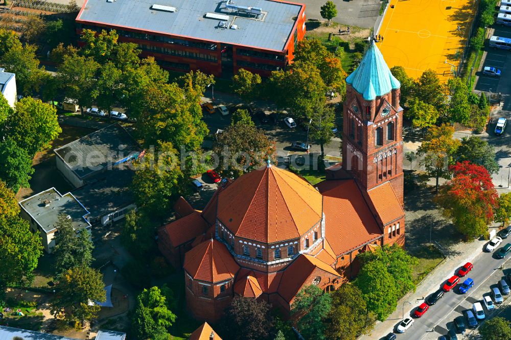 Berlin from above - Church building Maria, Hilfe of Christen on street Flankenschanze in the district Spandau in Berlin, Germany