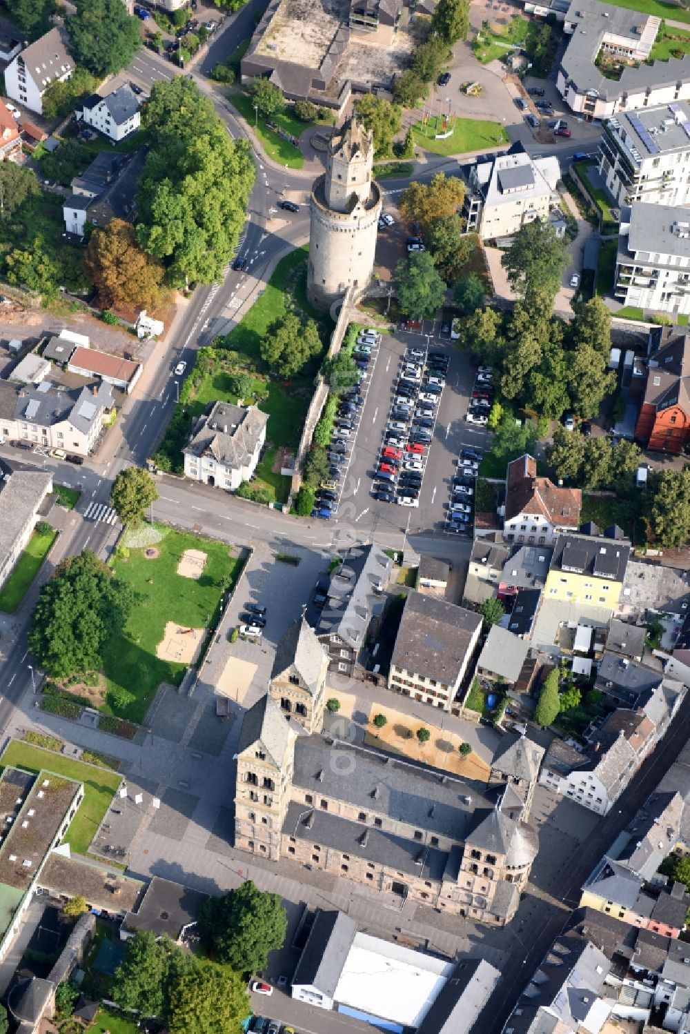 Andernach from the bird's eye view: Church building in Maria Himmelfahrt on Agrippastrasse Old Town- center of downtown in Andernach in the state Rhineland-Palatinate, Germany