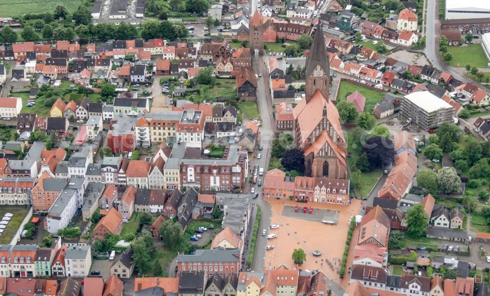 Aerial photograph Barth - Church building Marienkirche in Barth in the state Mecklenburg - Western Pomerania, Germany