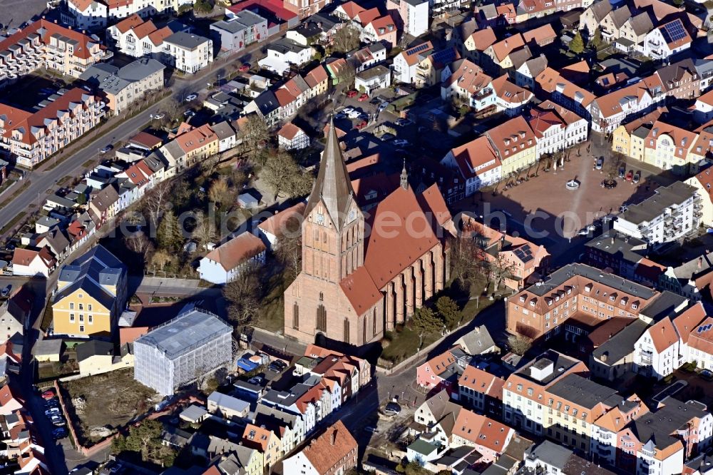 Barth from the bird's eye view: Church building Marienkirche in Barth in the state Mecklenburg - Western Pomerania, Germany