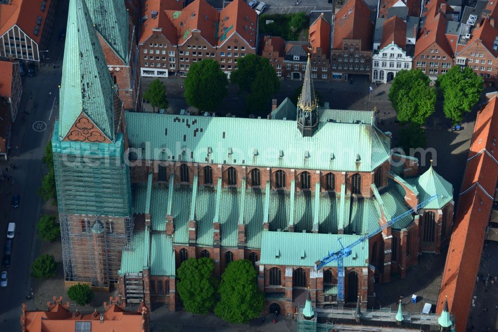 Aerial photograph Lübeck - Church building Marienkirche in Luebeck in the state Schleswig-Holstein