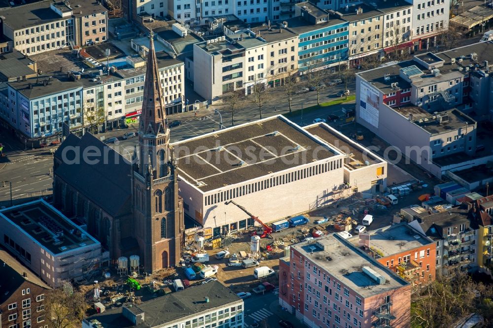 Aerial image Bochum - Church building Marienkirche at the Marienplatz with the almost finished construction site of the Bochum Symphony in Bochum in the state North Rhine-Westphalia