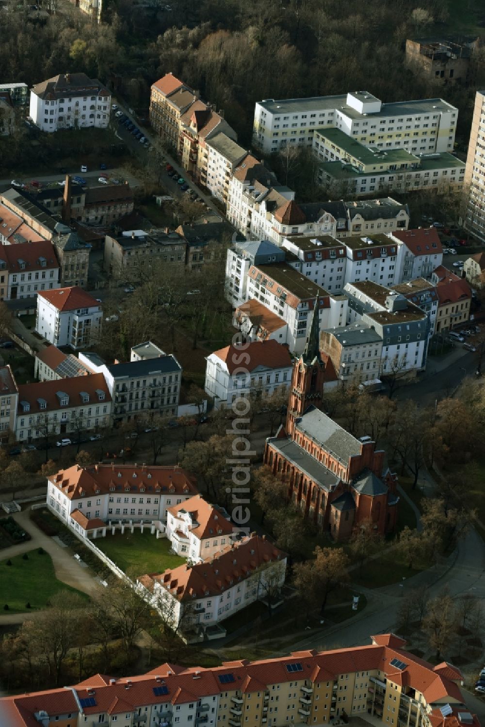 Frankfurt (Oder) from above - Church building of St. Mary's Church and the New Urbanization Gertraud place in Frankfurt (Oder) in Brandenburg