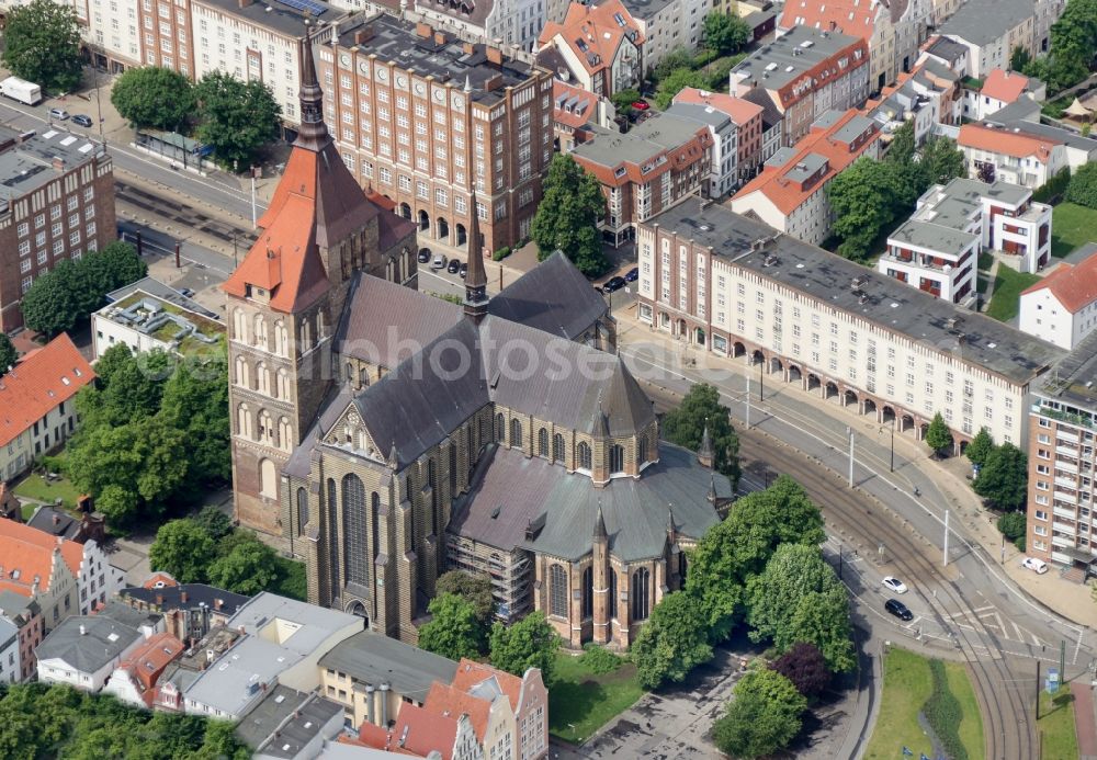 Aerial photograph Rostock - Church building Marienkirche in Rostock in the state Mecklenburg - Western Pomerania, Germany