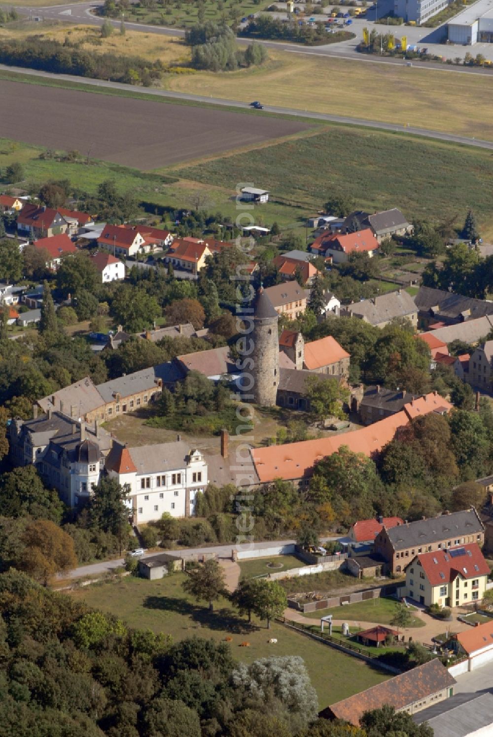 Hohenthurm from the bird's eye view: Church building Martin-Luther-Kirche in Hohenthurm in the state Saxony-Anhalt, Germany