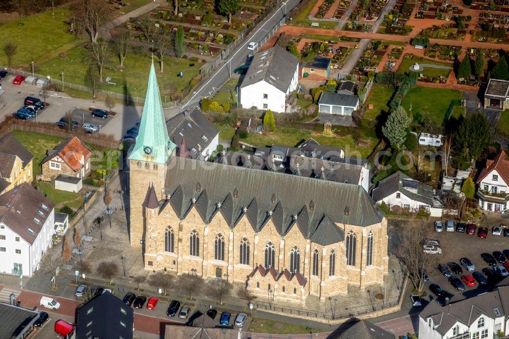 Hattingen from above - Church building of St. Mauritius Kirche on Domplatz in Hattingen in the state North Rhine-Westphalia, Germany