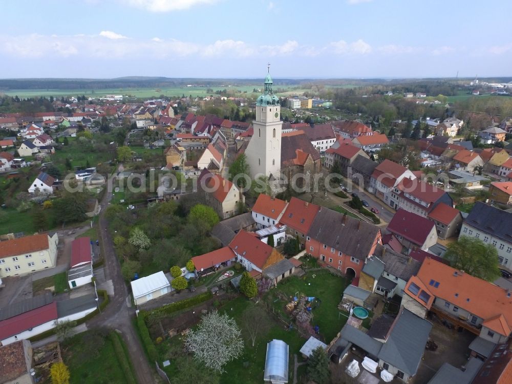 Bad Schmiedeberg from the bird's eye view: Church building Nikolaikirche on Kirchplatz in Bad Schmiedeberg in the state Saxony-Anhalt, Germany