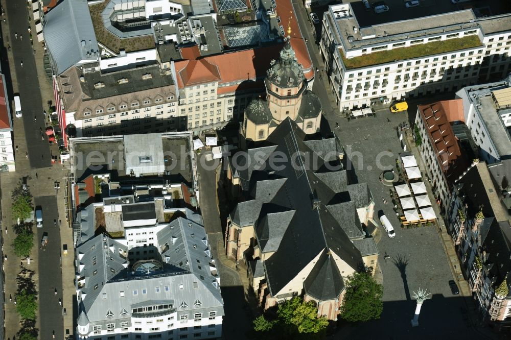 Aerial image Leipzig - Church building in Nikolaikirche on Nikolaikirchhof Old Town- center of downtown in Leipzig in the state Saxony