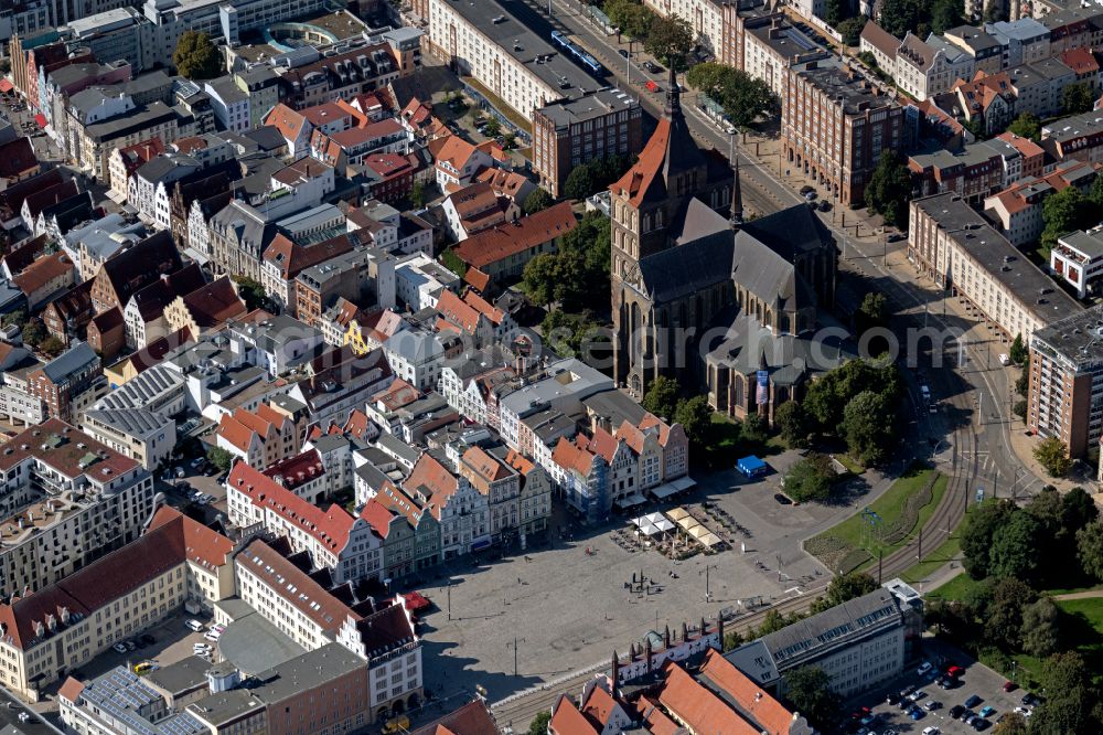 Aerial image Rostock - Church building of the Nikolaikirche on street Bei der Nikolaikirche in Rostock in the state Mecklenburg-Western Pomerania, Germany