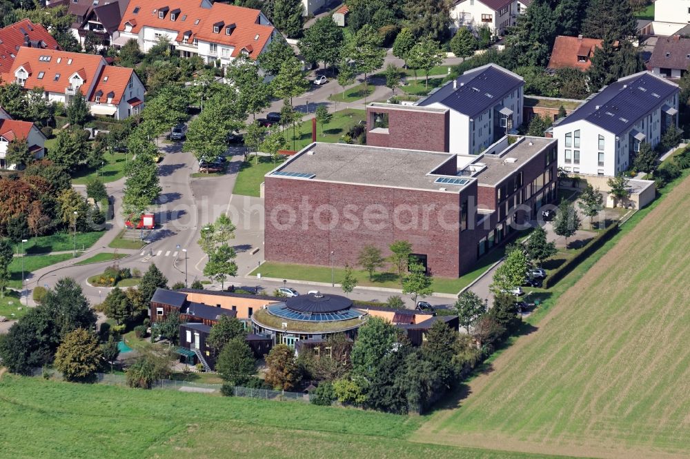 Neuried from above - Church building St. Nikolaus and Kindergarten am Maxhofweg in Neuried in the state Bavaria