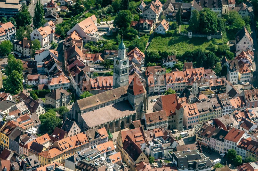 Aerial photograph Überlingen - Church building of the cathedral of St.-Nikolaus-Muenster on street Muensterstrasse in Ueberlingen at Bodensee in the state Baden-Wuerttemberg, Germany