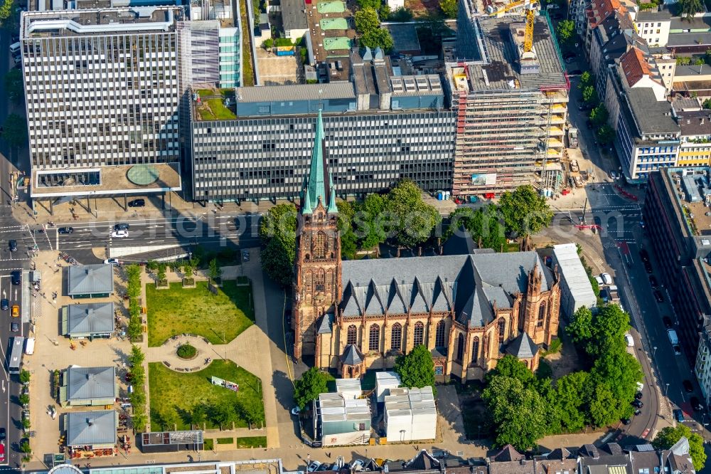 Aerial image Düsseldorf - Church building St. Peter on Kirchplatz in Duesseldorf in the state North Rhine-Westphalia, Germany