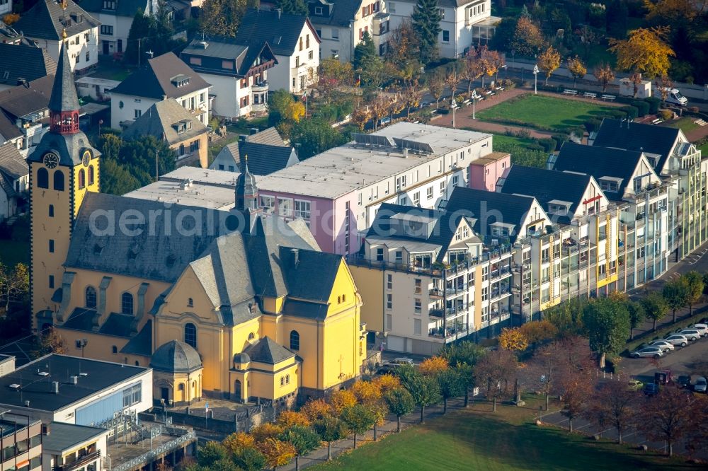 Aerial photograph Bad Hönningen - Church building St. Peter and Paul in Bad Hoenningen in the state Rhineland-Palatinate