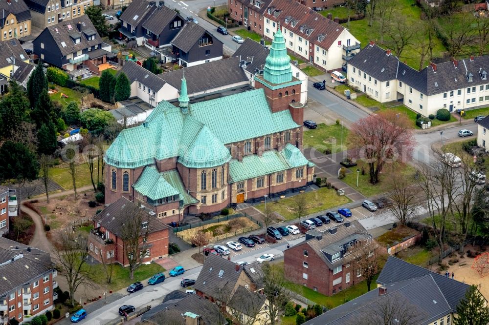 Bottrop from the bird's eye view: Church building Pfarr- and Gemeindekirche St. Joseph Batenbrock in the district Batenbrock in Bottrop in the state North Rhine-Westphalia, Germany