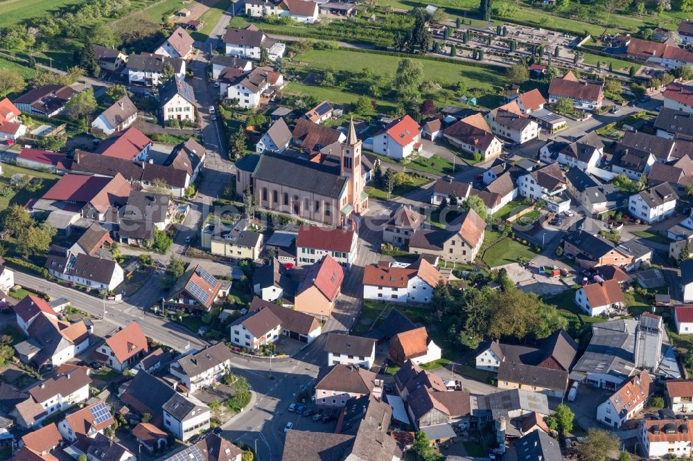 Unzhurst from the bird's eye view: Church building Pfarrkirche St. Cyriak in Unzhurst in the state Baden-Wurttemberg, Germany