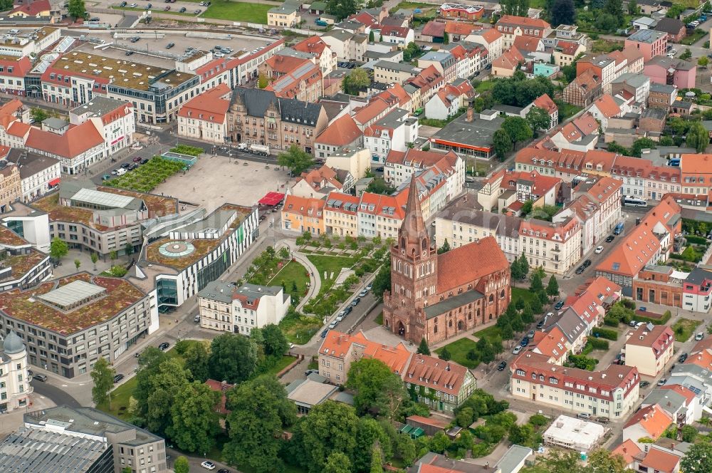 Aerial photograph Eberswalde - Church building in Pfarrkirche Sankt Maria Magdalena Old Town- center of downtown in Eberswalde in the state Brandenburg, Germany