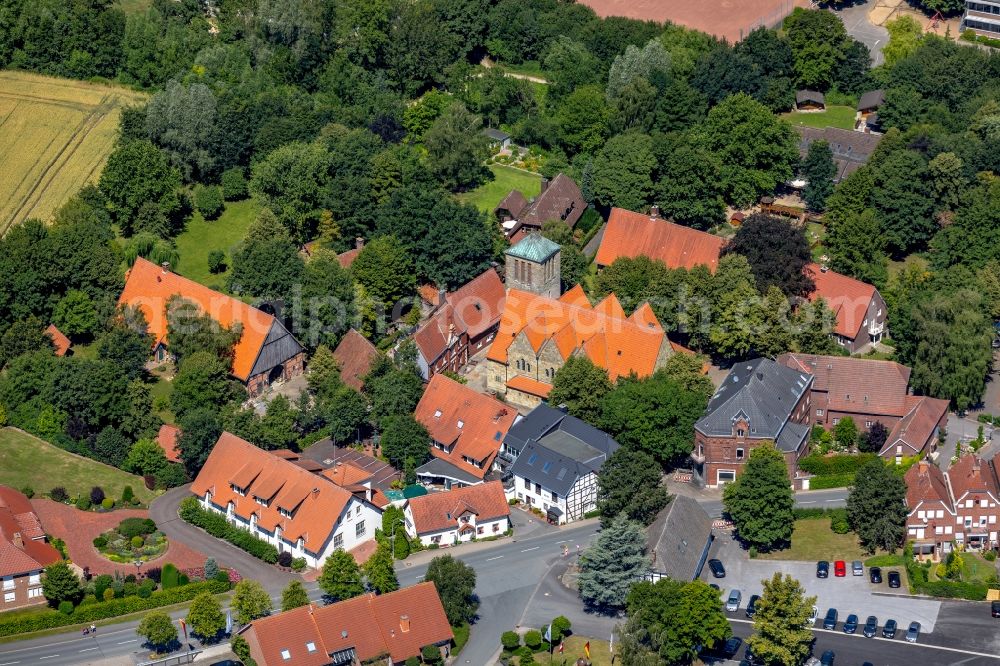 Aerial image Vellern - Church building Sankt Pankratius Kirche in Vellern in the state North Rhine-Westphalia, Germany