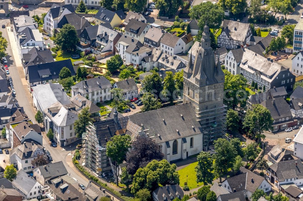 Aerial image Brilon - Church building Probsteikirche Schulstrasse in Brilon in the state North Rhine-Westphalia, Germany