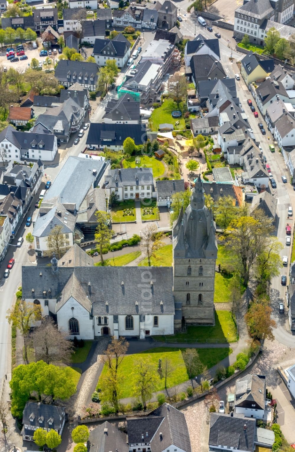 Brilon from above - Church building of Probsteikirche on Schulstrasse in Brilon in the state North Rhine-Westphalia, Germany