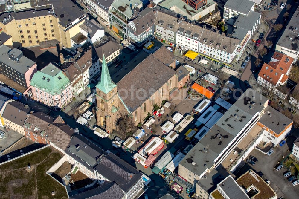 Aerial photograph Bottrop - Church building Propsteikirche St. Cyriakus on Hochstrasse in Bottrop in the state North Rhine-Westphalia