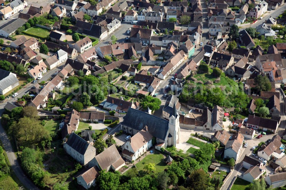 Saint-Gondon from the bird's eye view: Church building in Old Town- center of downtown on street Rue Jules Guillot in Saint-Gondon in Centre-Val de Loire, France