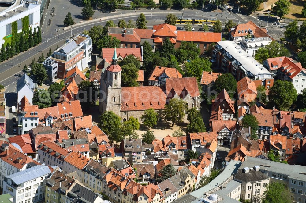 Aerial photograph Braunschweig - Church building Sankt Magni Kirche in Magniviertel in Brunswick in the state Lower Saxony, Germany