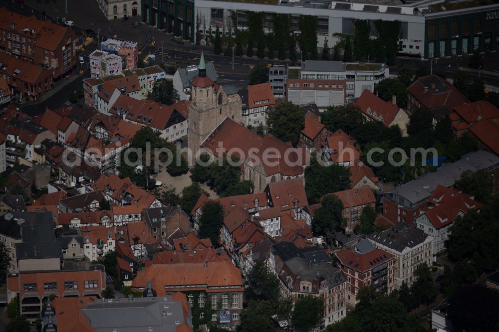 Aerial photograph Braunschweig - Church building Sankt Magni Kirche in Magniviertel in Brunswick in the state Lower Saxony, Germany