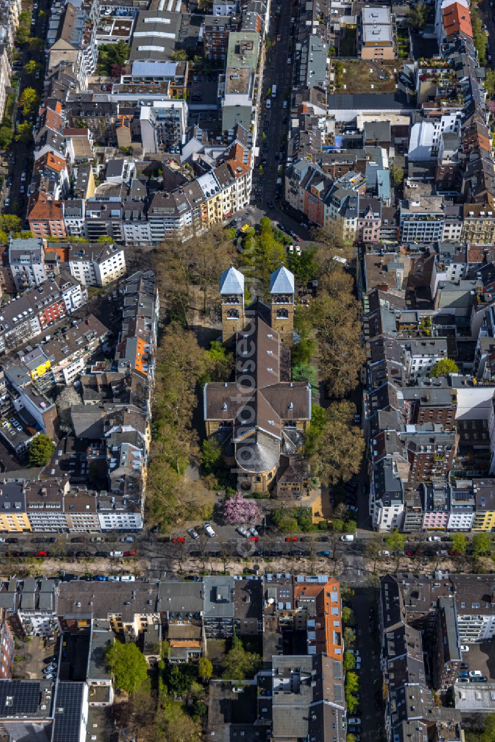 Köln from the bird's eye view: Church building Sankt Michael on the Moltkestrasse in the district Neustadt-Nord in Cologne in the state North Rhine-Westphalia, Germany