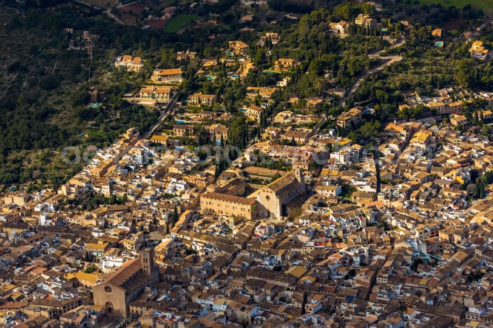 Aerial photograph Pollenca - Church building in of Santa Maria dels Angels Old Town- center of downtown in Pollenca in Balearische Insel Mallorca, Spain