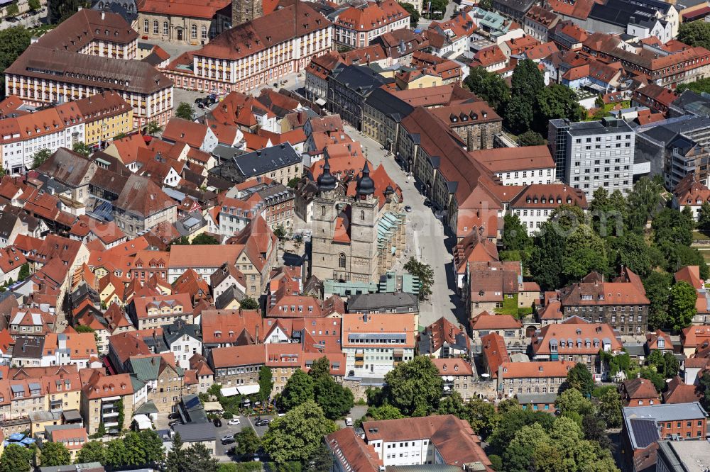 Aerial image Bayreuth - Church building of the Stadtkirche Heilig Dreifaltigkeit in the city center of Bayreuth in the state Bavaria, Germany