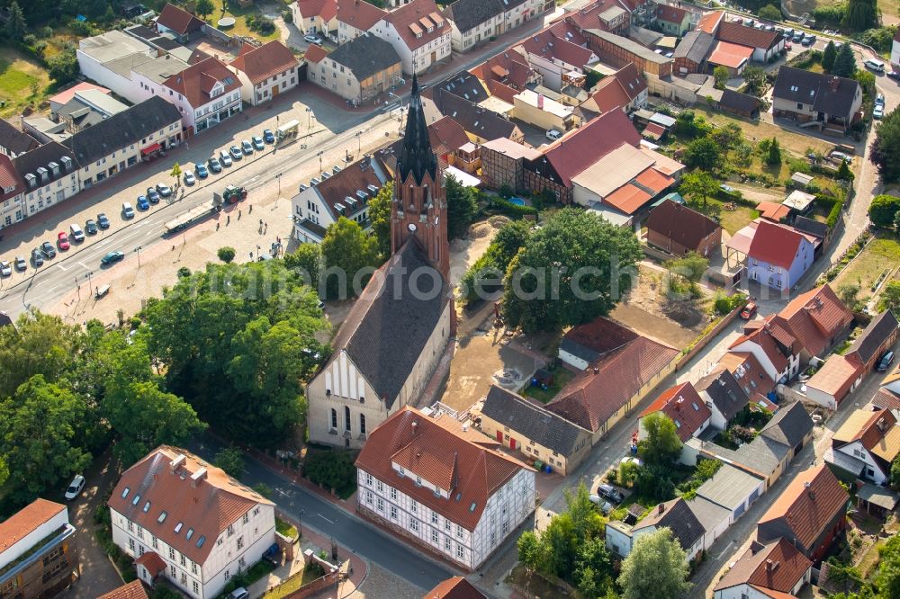 Aerial image Burg Stargard - Church building of the town church in the historical town center in Burg Stargard in the state of Mecklenburg - Western Pomerania