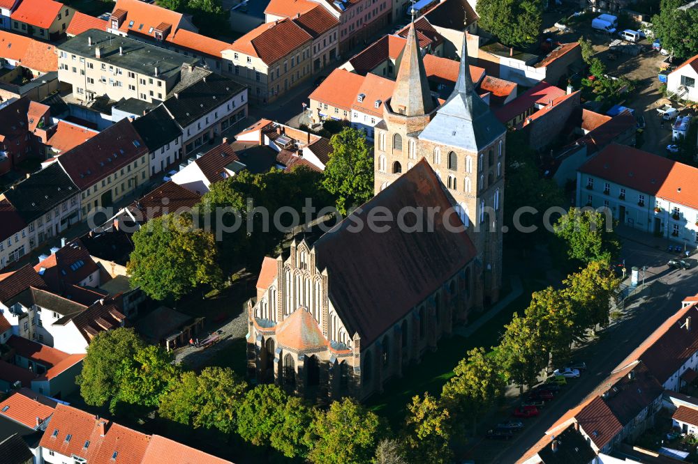 Gransee from the bird's eye view: Church building Stadtkirche St. Marien in Gransee in the state Brandenburg, Germany