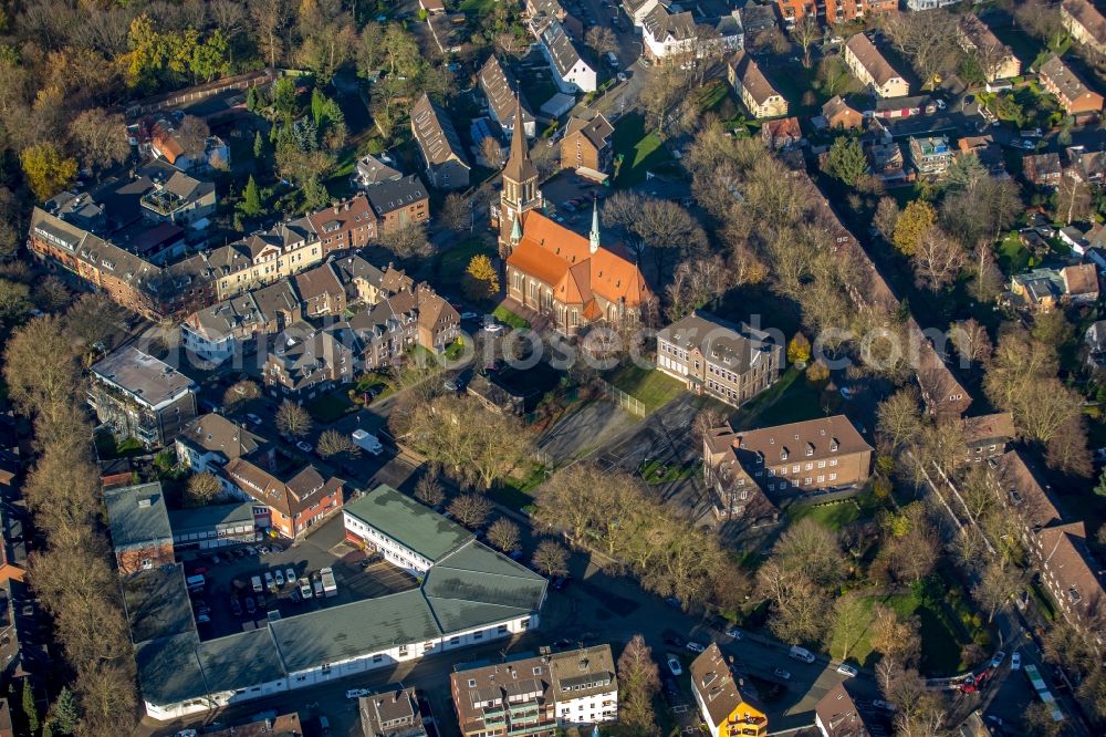 Aerial image Oberhausen - Church building of Saint Antonius in Oberhausen in the state of North Rhine-Westphalia