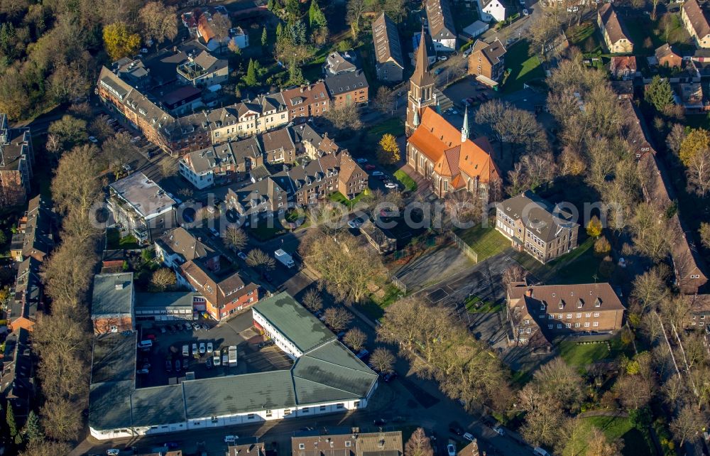 Aerial photograph Oberhausen - Church building of Saint Antonius in Oberhausen in the state of North Rhine-Westphalia