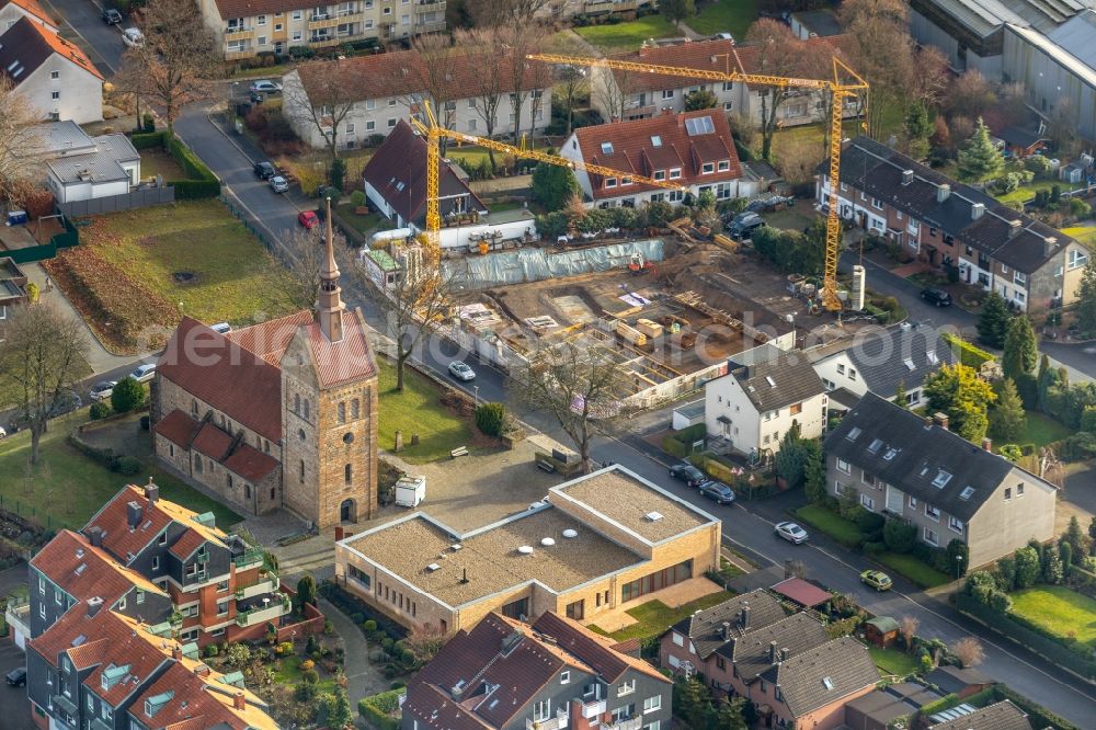 Aerial photograph Bochum - Church building St. Vinzentius-Kirche on Kattenstrasse in the district Harpen in Bochum in the state North Rhine-Westphalia, Germany