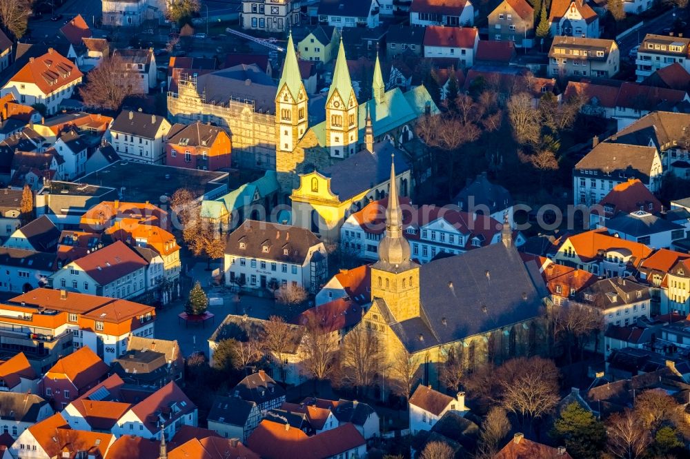 Aerial image Werl - Church building in St. Walburga on place Kirchplatz in the Old Town- center of downtown in Werl in the state North Rhine-Westphalia, Germany