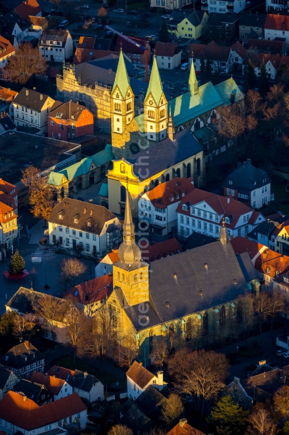 Werl from above - Church building in St. Walburga on place Kirchplatz in the Old Town- center of downtown in Werl in the state North Rhine-Westphalia, Germany