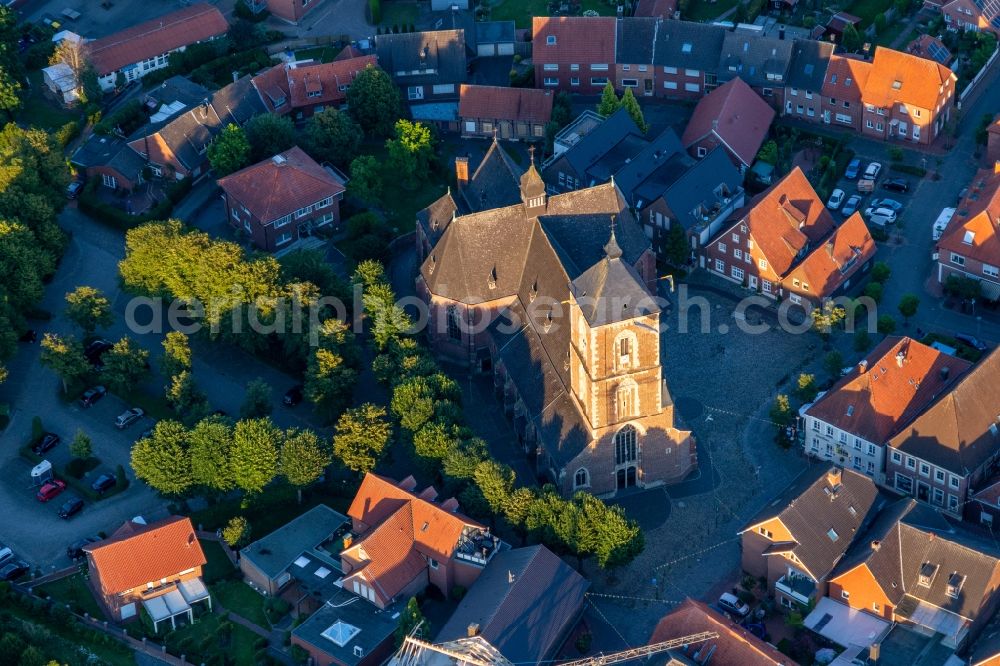 Ramsdorf from the bird's eye view: Church building of St. Walburga in the village of in Ramsdorf in the state North Rhine-Westphalia, Germany