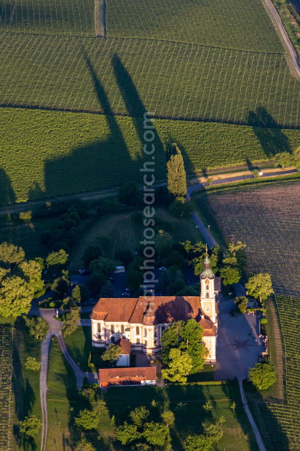 Uhldingen-Mühlhofen from the bird's eye view: Church building Wallfahrtskirche Basilika Birnau on street Birnau-Maurach in Uhldingen-Muehlhofen at Bodensee in the state Baden-Wuerttemberg, Germany