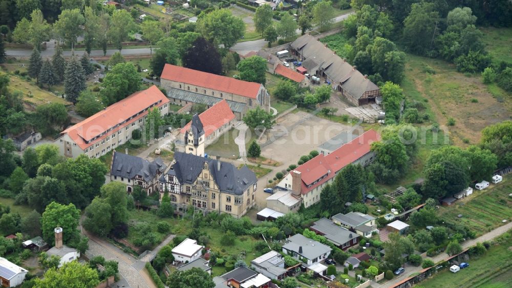 Aerial image Quedlinburg - Church building of St. Wipertikirche with manor houses on Muehlgraben in Quedlinburg in the state Saxony-Anhalt, Germany