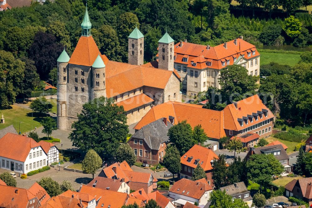 Aerial photograph Freckenhorst - Church tower and tower roof at the church building of Schloss Freckenhorst on Stiftshof in Freckenhorst in the state North Rhine-Westphalia, Germany