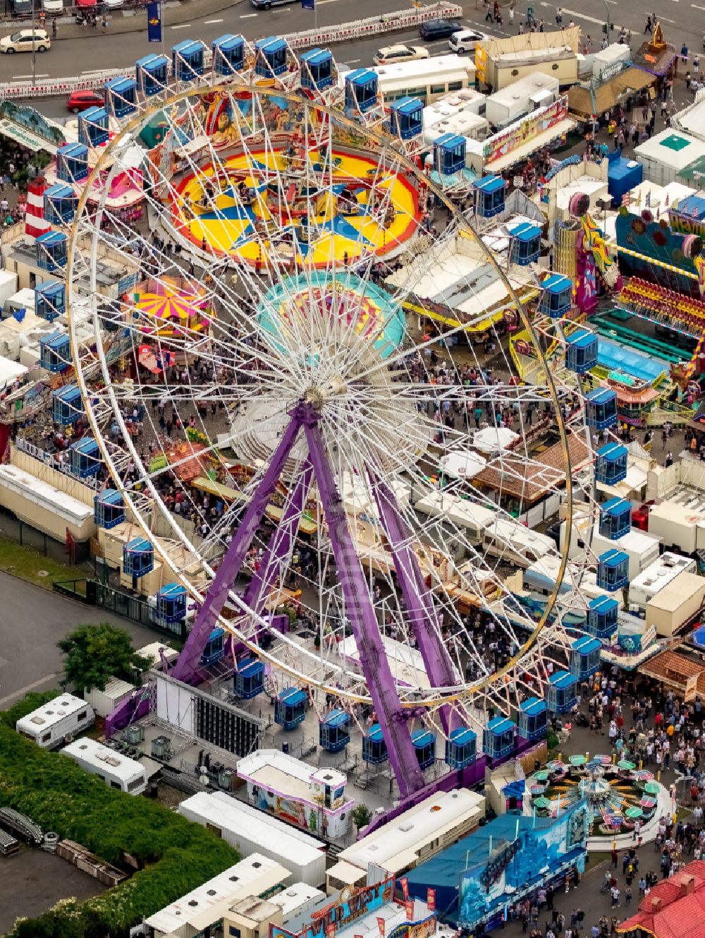 Herne from above - Fair - event location at festival Cranger Kirmes in Herne at Ruhrgebiet in the state North Rhine-Westphalia