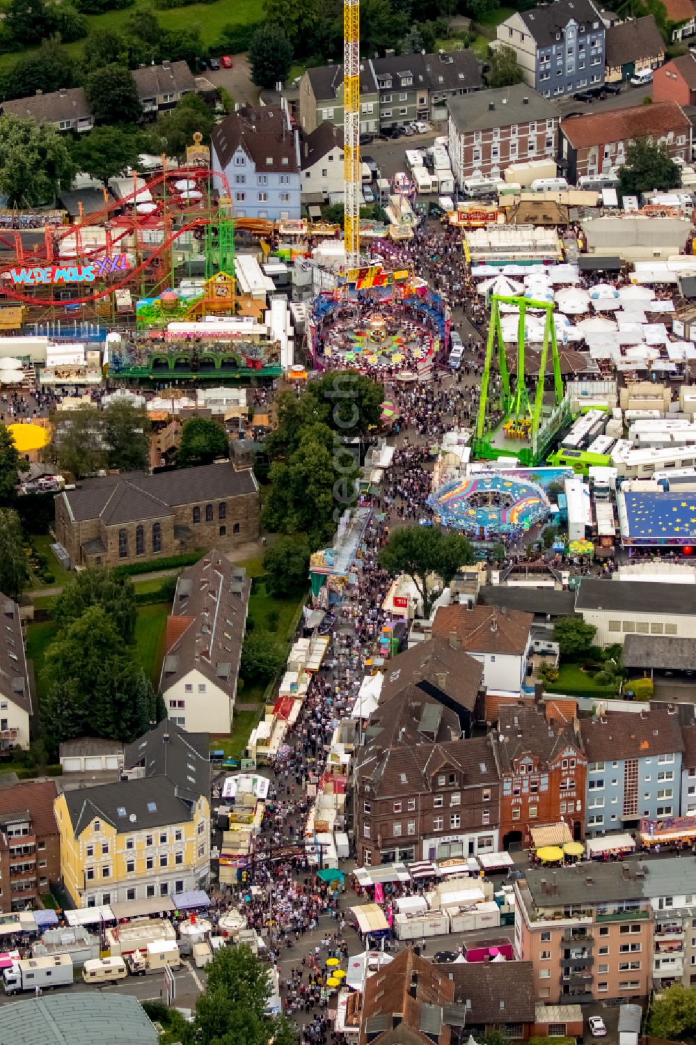 Aerial image Herne - Fair - event location at festival Cranger Kirmes in Herne at Ruhrgebiet in the state North Rhine-Westphalia