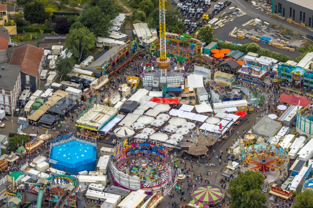 Aerial photograph Herne - Fair - event location at festival Cranger Kirmes in Herne at Ruhrgebiet in the state North Rhine-Westphalia