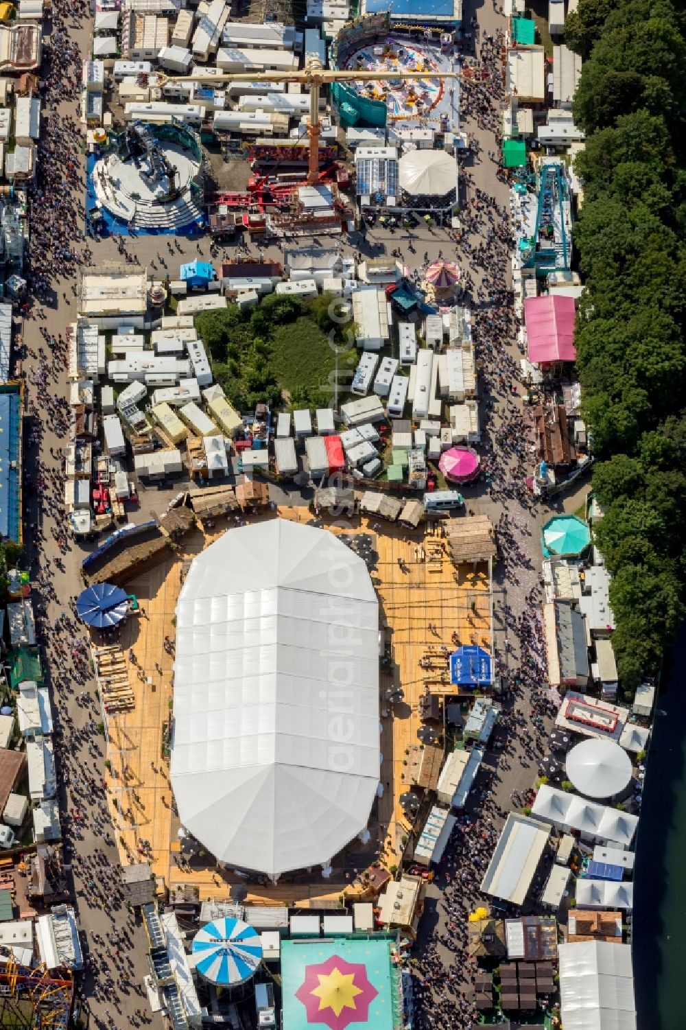 Herne from above - Fair - event location at festival Cranger Kirmes in the district Cranger in Herne in the state North Rhine-Westphalia, Germany