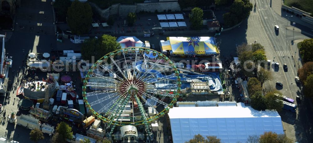 Aerial photograph Erfurt - Fair - event location at festival auf dem Domplatz der Altstadt in Erfurt in the state Thuringia