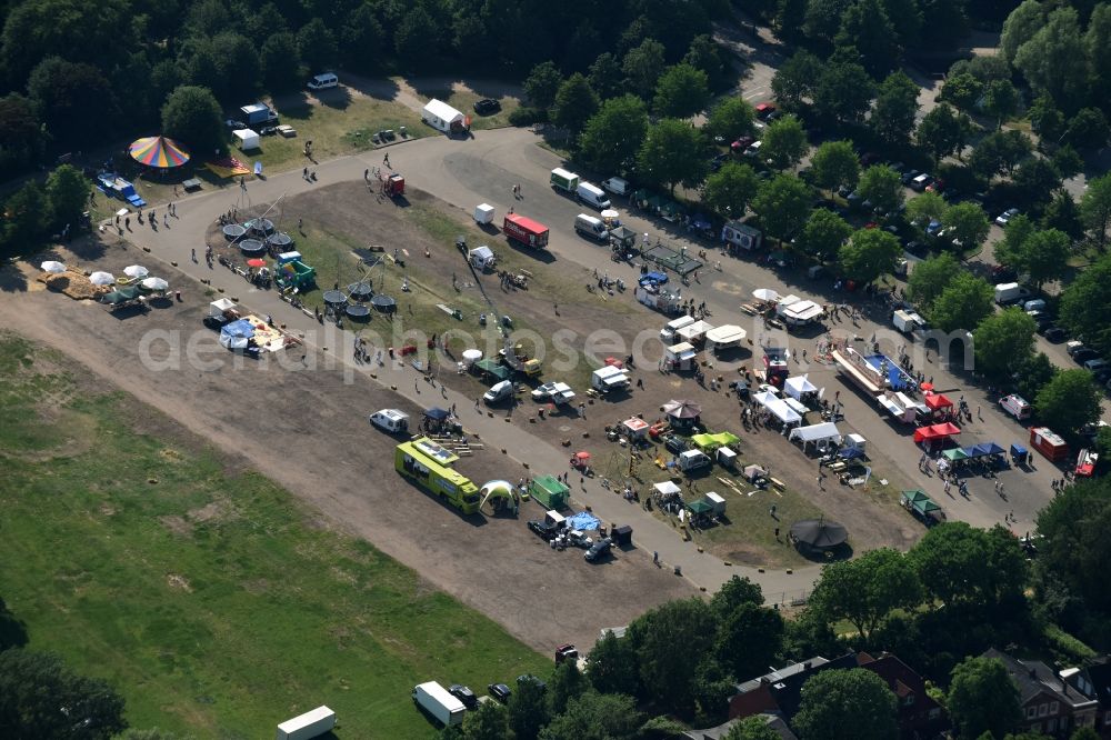 Itzehoe from above - Fair - event location at festival on Schuhmacherallee in Itzehoe in the state Schleswig-Holstein