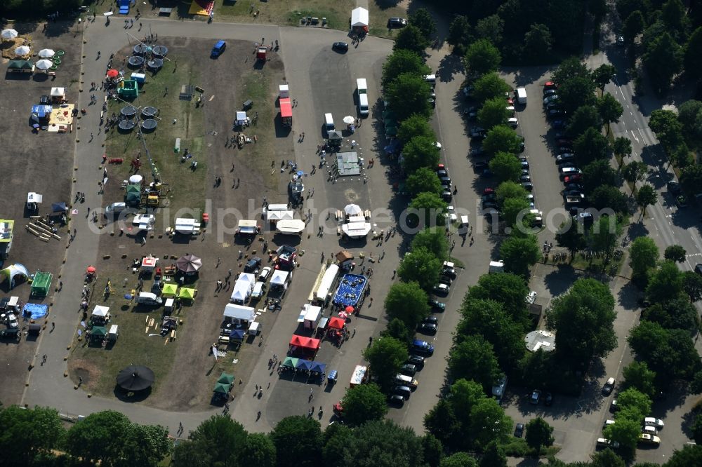 Aerial image Itzehoe - Fair - event location at festival on Schuhmacherallee in Itzehoe in the state Schleswig-Holstein